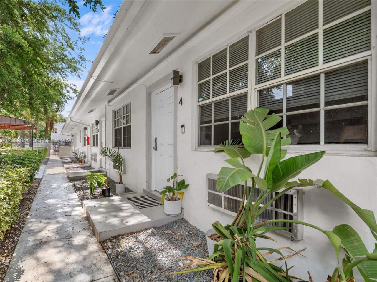 571 NE 67th St , Miami, FL 33138 Photo