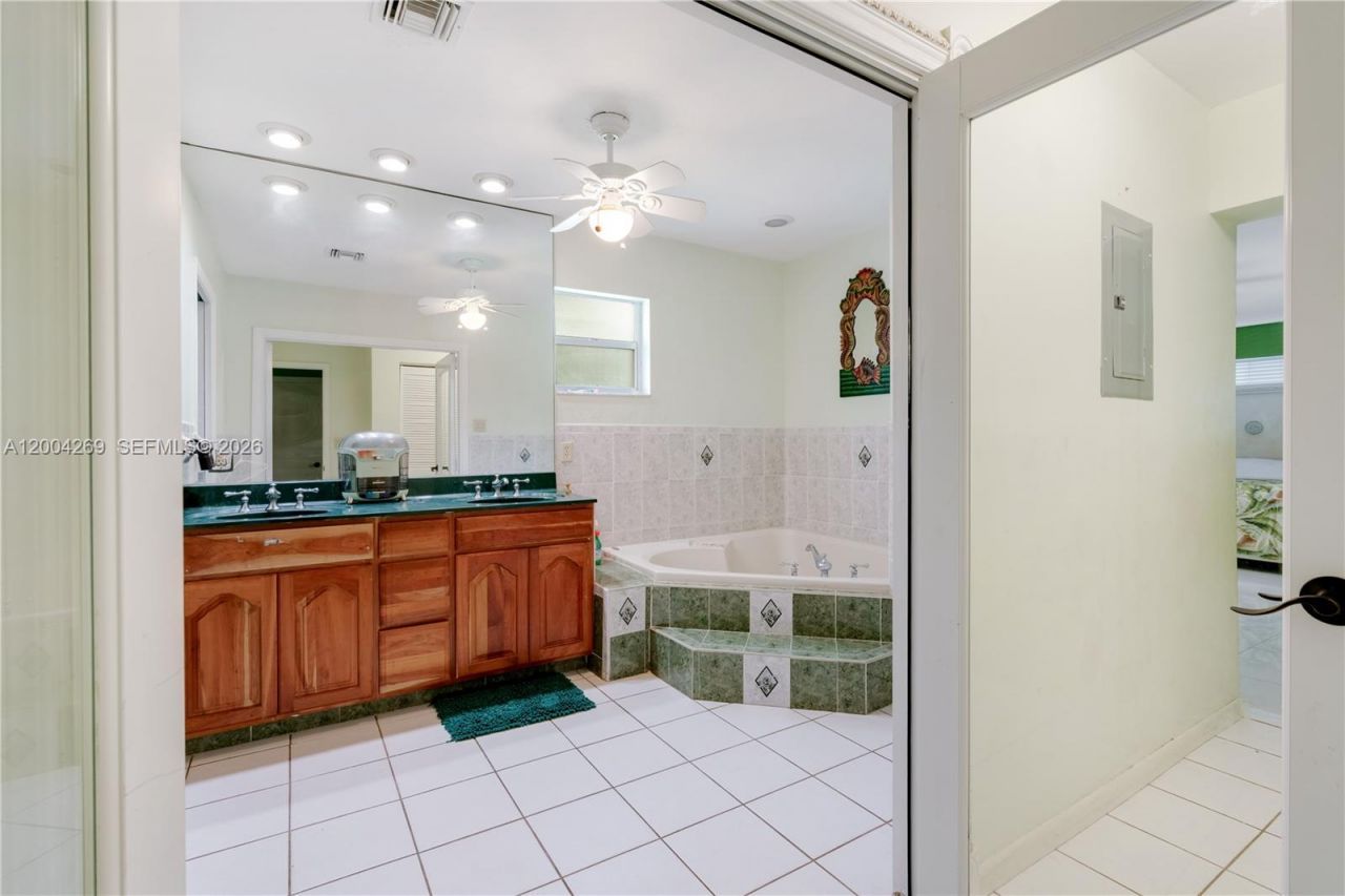 26105 SW 193rd Ave, Homestead, FL 33031 Photo
