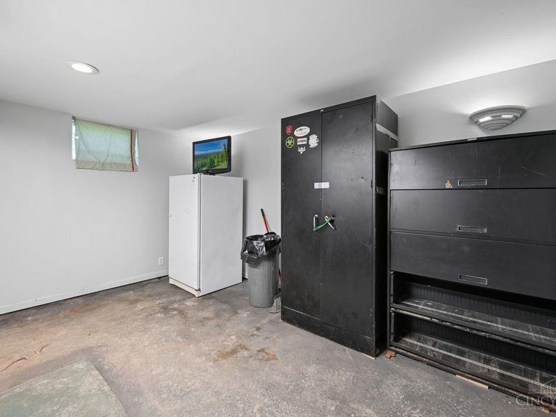 7605 Wesselman Road, Miami Twp, OH 45002 Photo 21