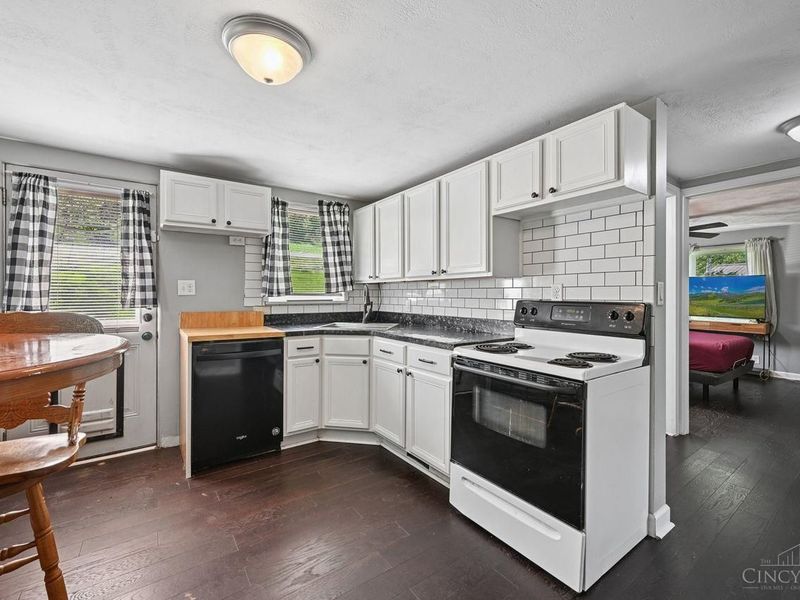 7605 Wesselman Road, Miami Twp, OH 45002 Photo 8