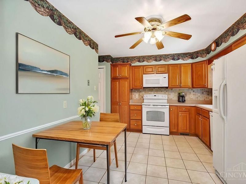 6268 Sharlene Drive, Green Township, OH 45248 Photo 14