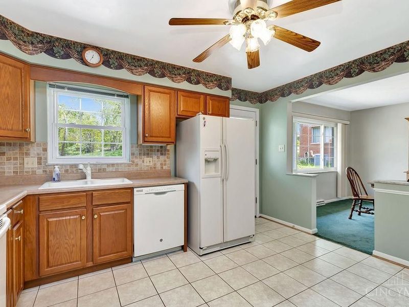 6268 Sharlene Drive, Green Township, OH 45248 Photo 16