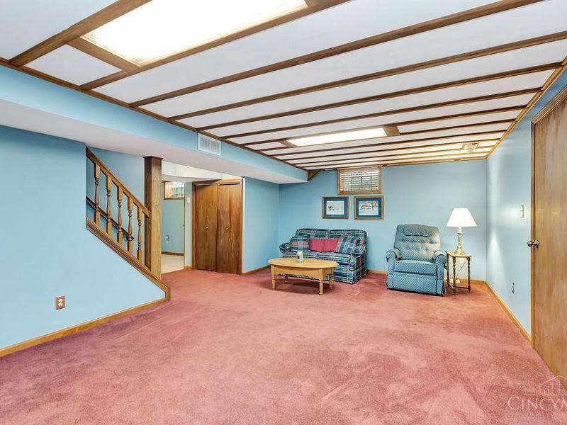 6268 Sharlene Drive, Green Township, OH 45248 Photo 28