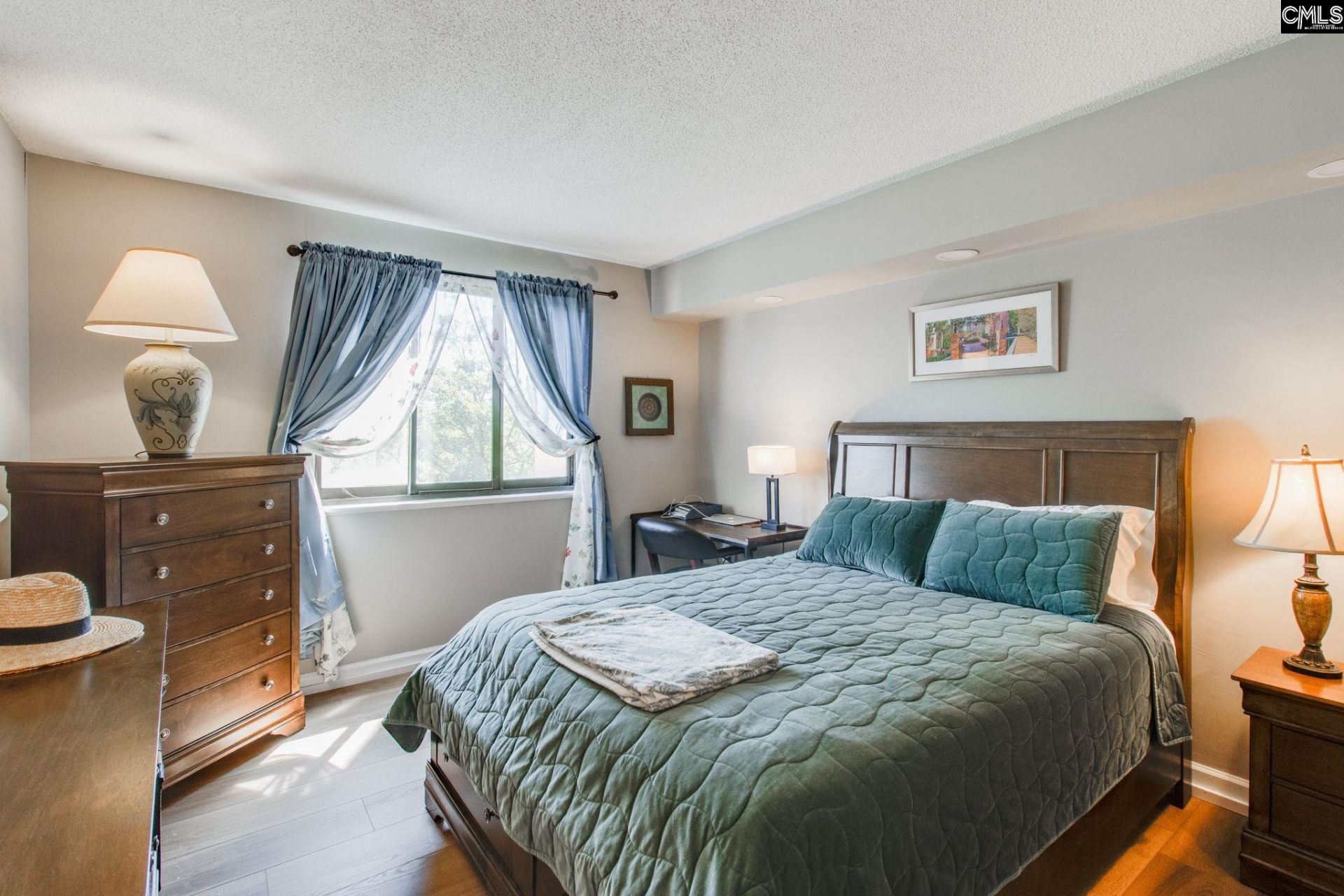 1825 Saint Julian Place  Photo 17