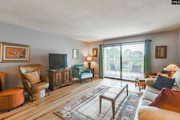 1825 Saint Julian Place  photo 4