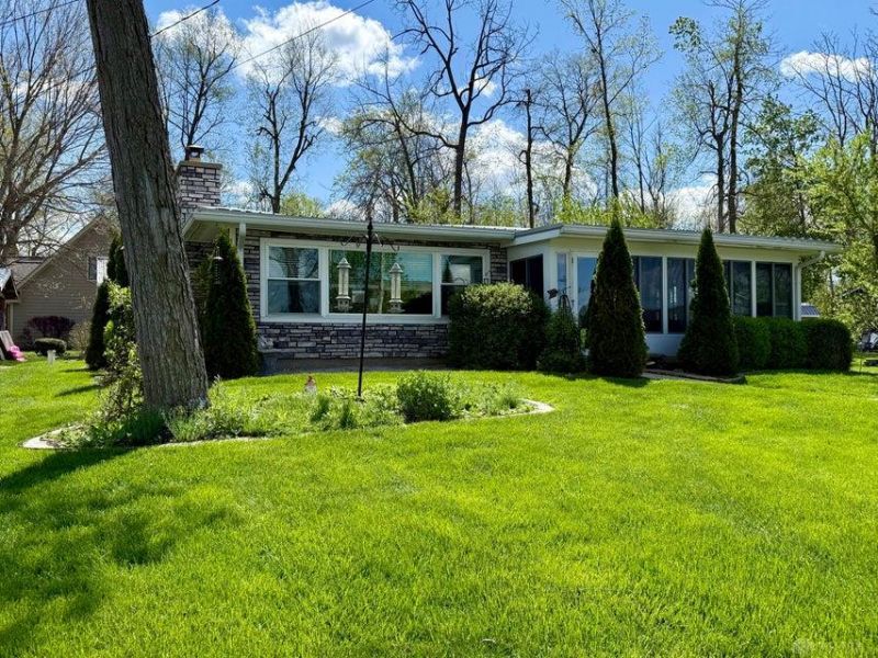 10436 Seminole Shore Drive, Huntsville, OH 43324 Photo 1