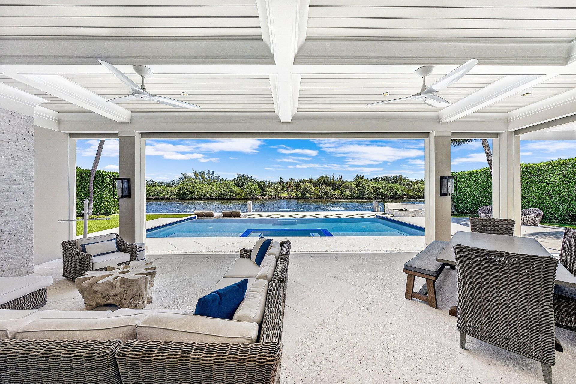 2530 Avenue Au Soleil, Gulf Stream, FL 33483 Photo