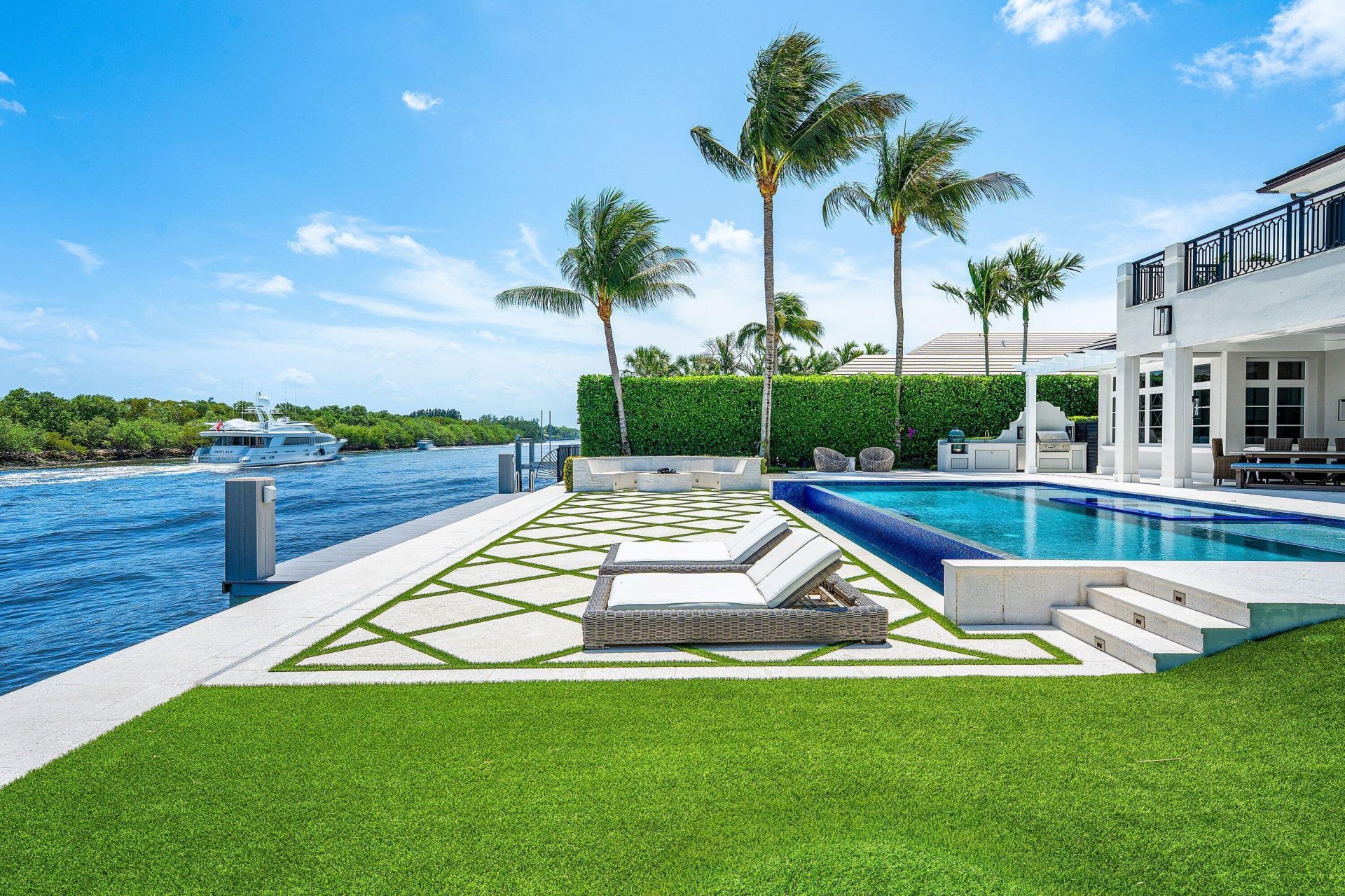 2530 Avenue Au Soleil, Gulf Stream, FL 33483 Photo