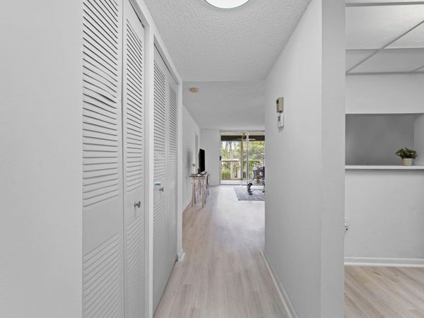 6800 Royal Palm Boulevard, Unit 207f, Margate, FL 33063