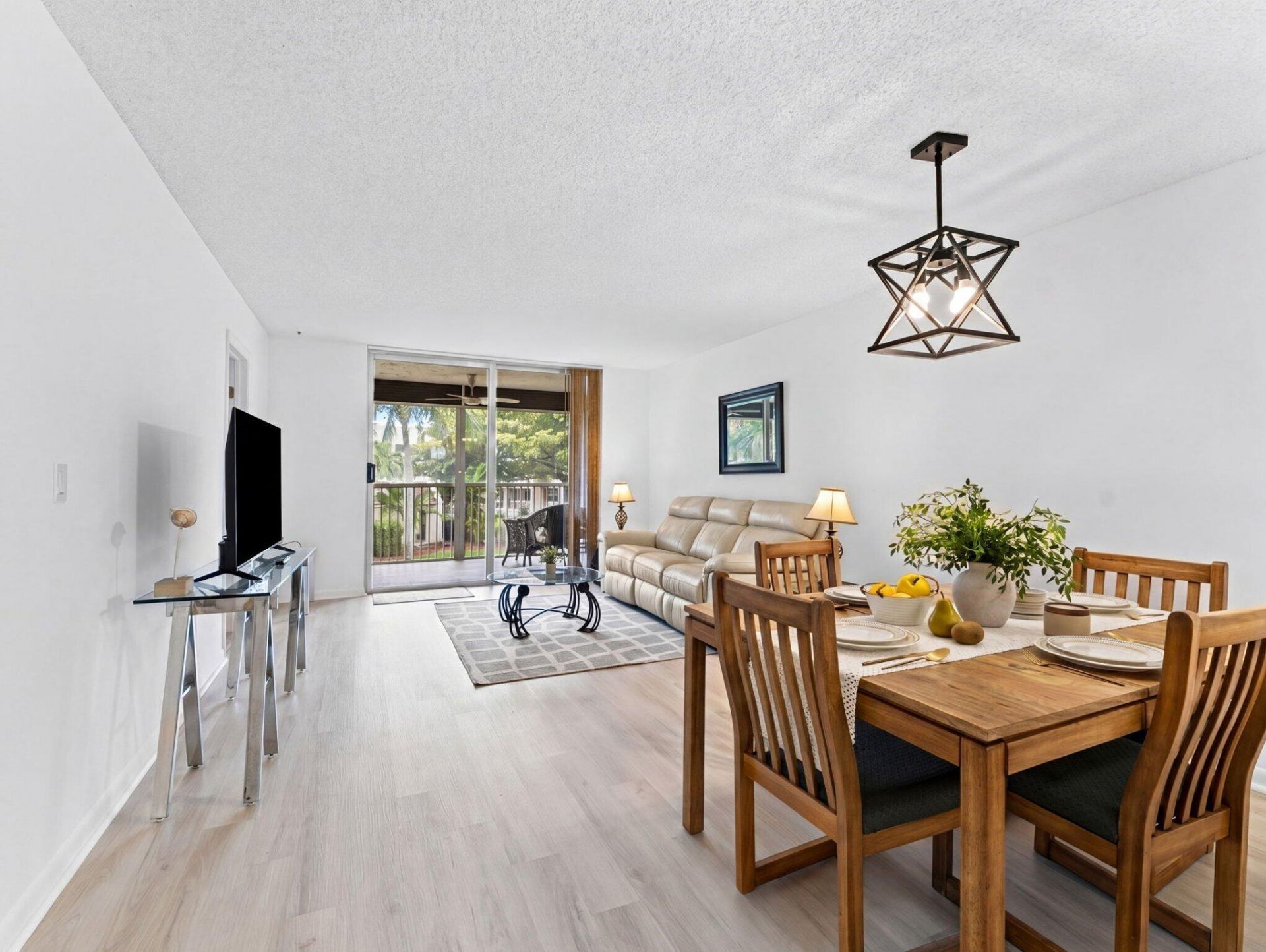 6800 Royal Palm Boulevard, Unit 207f, Margate, FL 33063 Photo