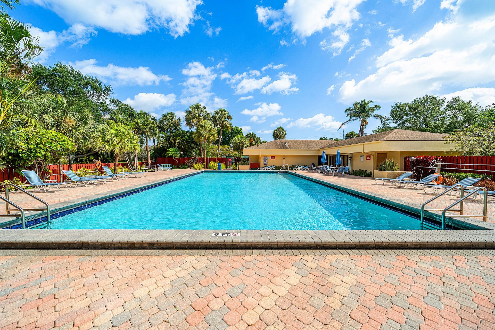 2900 SW 22nd Circle, Unit 221f, Delray Beach, FL 33445 Photo