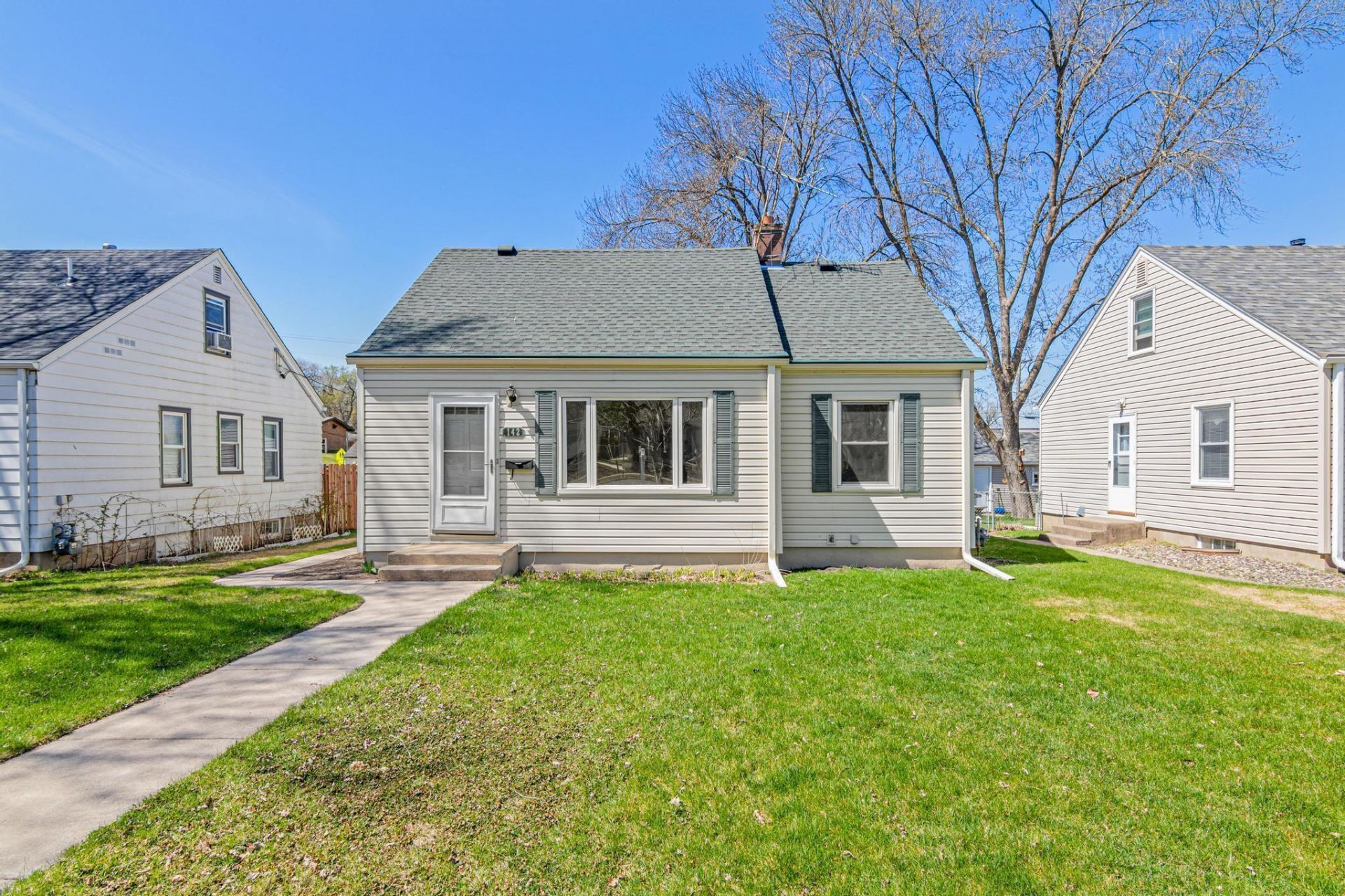 142 Van Buren Avenue S, Hopkins, MN 55343
