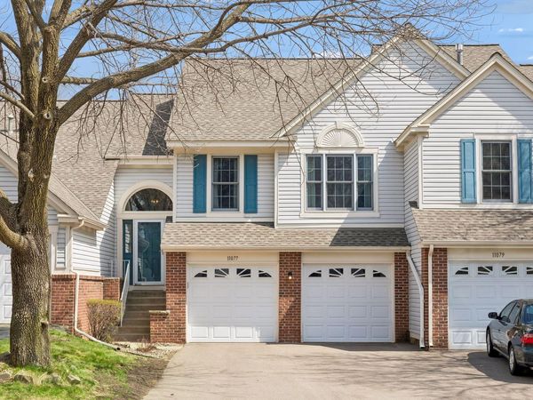 11077 Oregon Curve, Bloomington, MN 55438