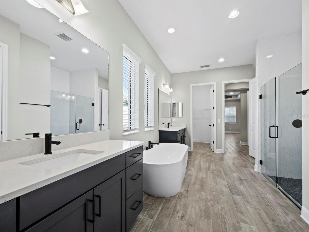6129 Lungo Lago Drive, Sarasota, FL 34241 Photo