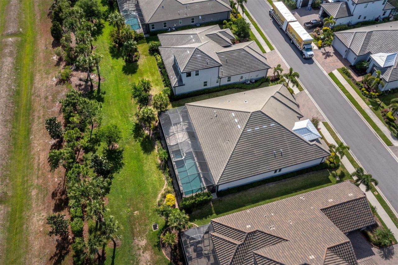 6129 Lungo Lago Drive, Sarasota, FL 34241 Photo