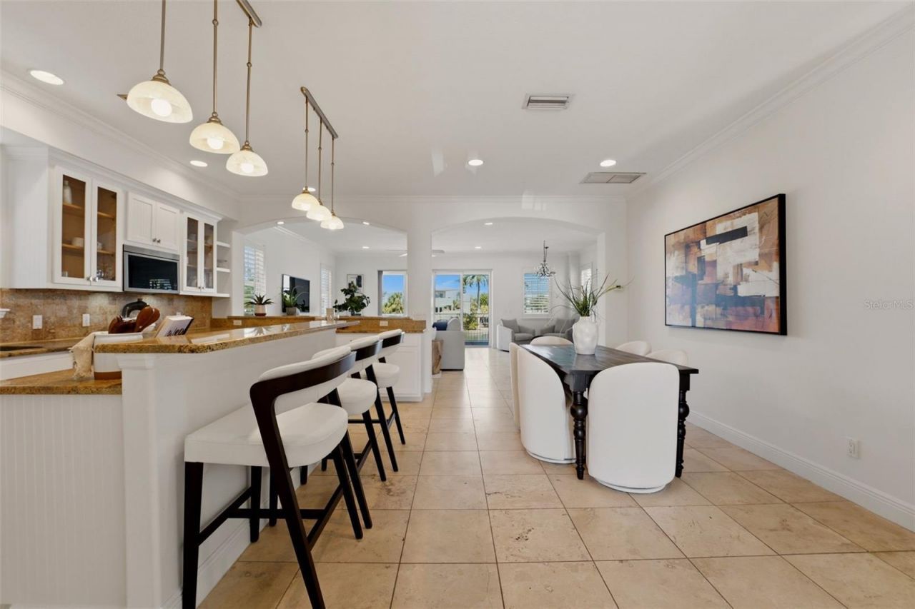 418 Pine Avenue, Anna Maria, FL 34216 Photo