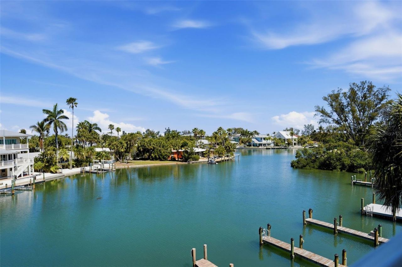 418 Pine Avenue, Anna Maria, FL 34216 Photo