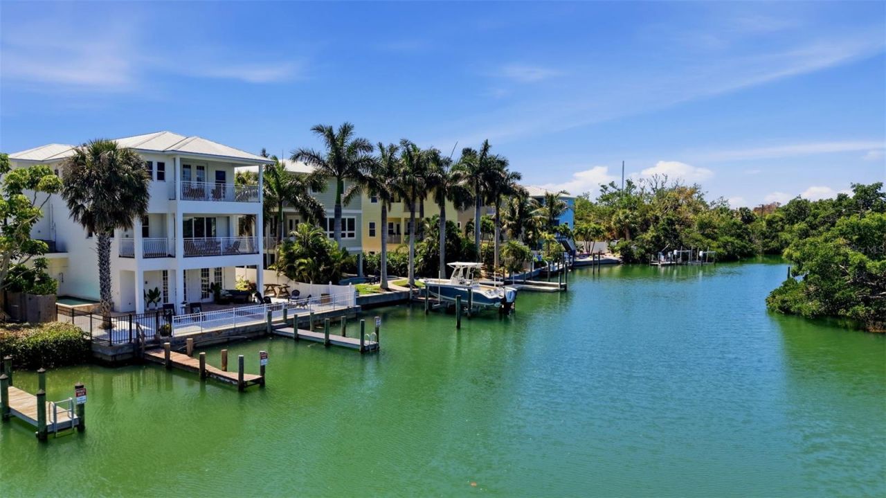 418 Pine Avenue, Anna Maria, FL 34216 Photo