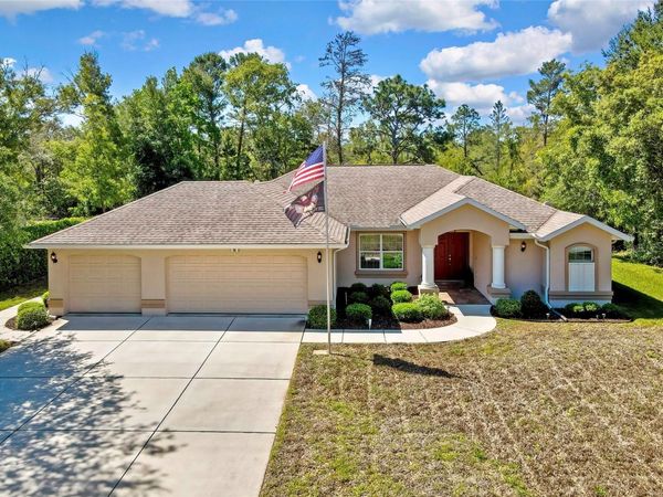 28 POPPY STREET , HOMOSASSA, FL 34446