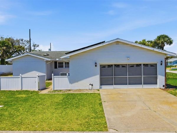 102 ANN RUSTIN DRIVE , ORMOND BEACH, FL 32176