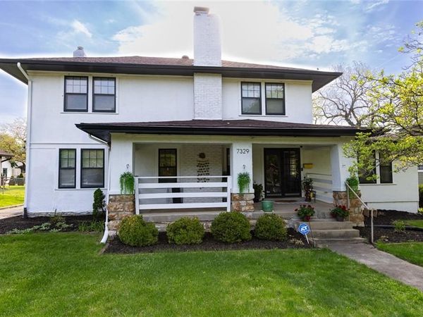 7329 Ward Parkway, Kansas City, MO 64114