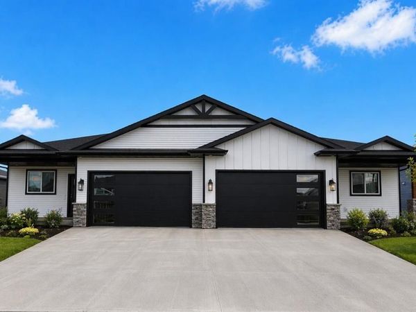 724 Sequoia Lane, Altoona, WI 54720