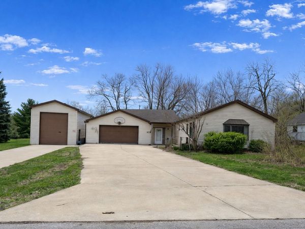 4128 Mila Avenue, Rockford, IL 61101