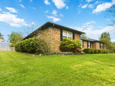 522 Silverbrook Drive, Danville, KY 40422