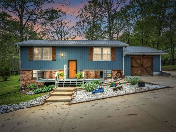 1051 Twin Pine Rd , Dickson, TN 37055