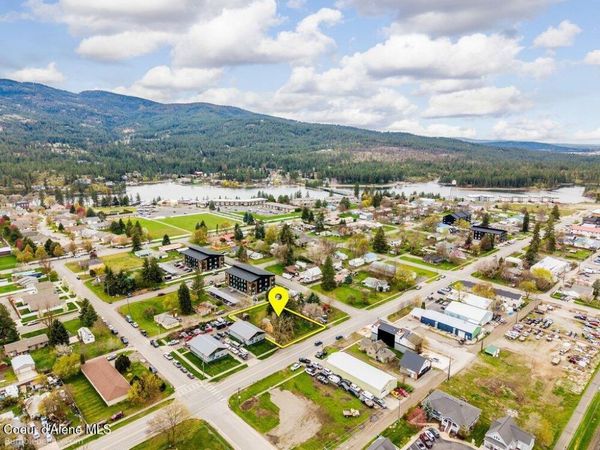 504 E 3rd Ave , Post Falls, ID 83854