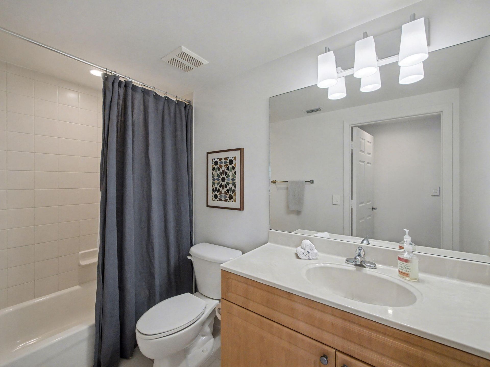 2600 SW 27th Avenue, Unit 603, Miami, FL 33133 Photo