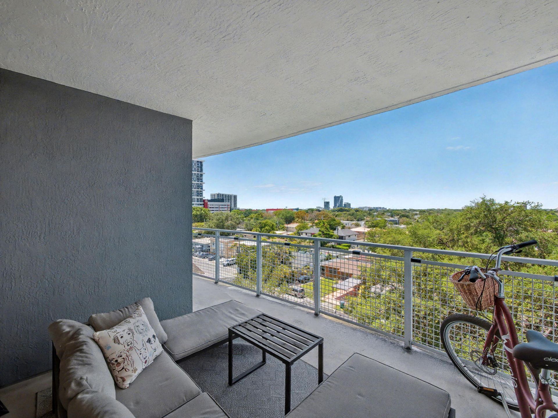 2600 SW 27th Avenue, Unit 603, Miami, FL 33133 Photo