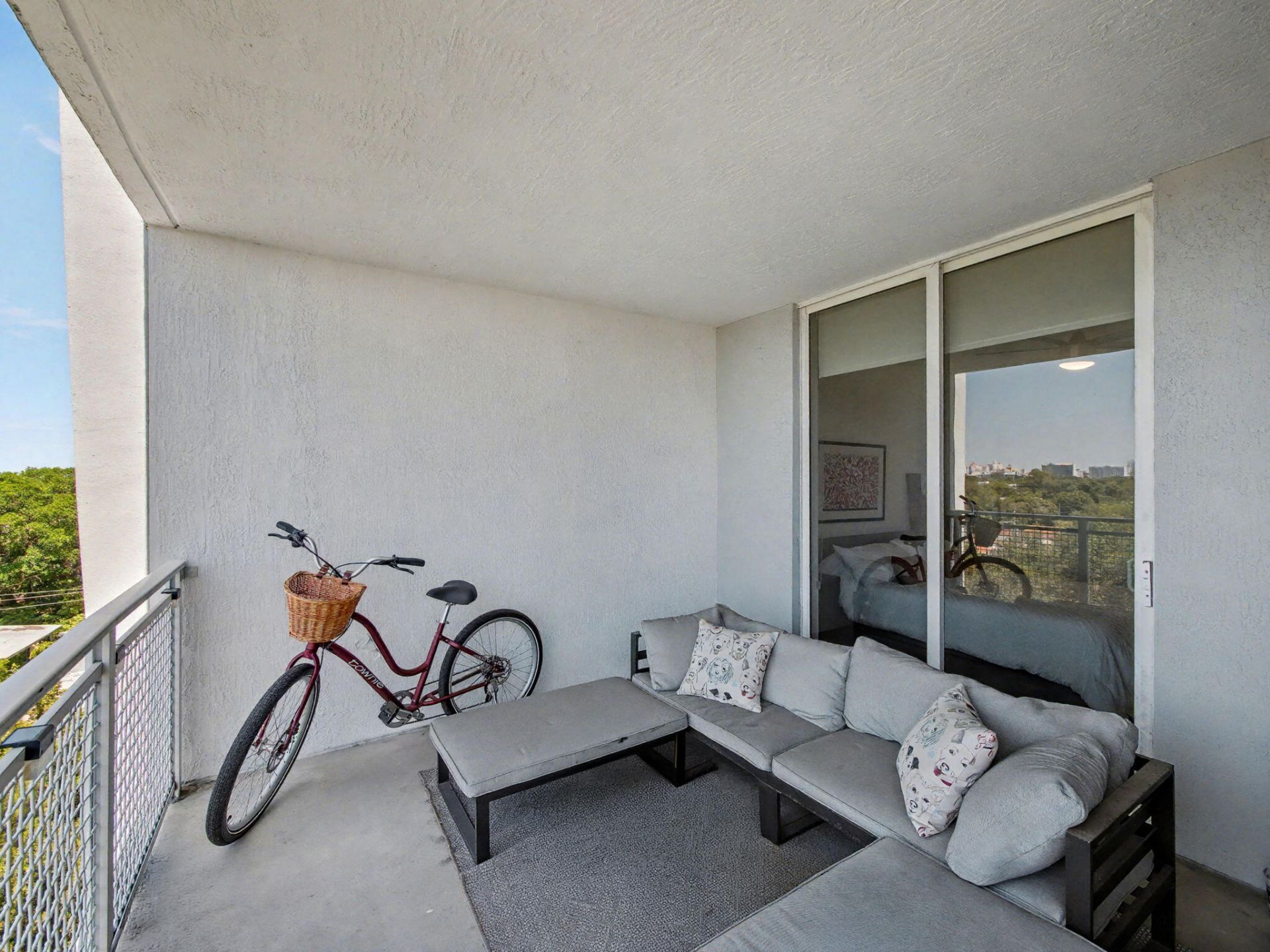 2600 SW 27th Avenue, Unit 603, Miami, FL 33133 Photo