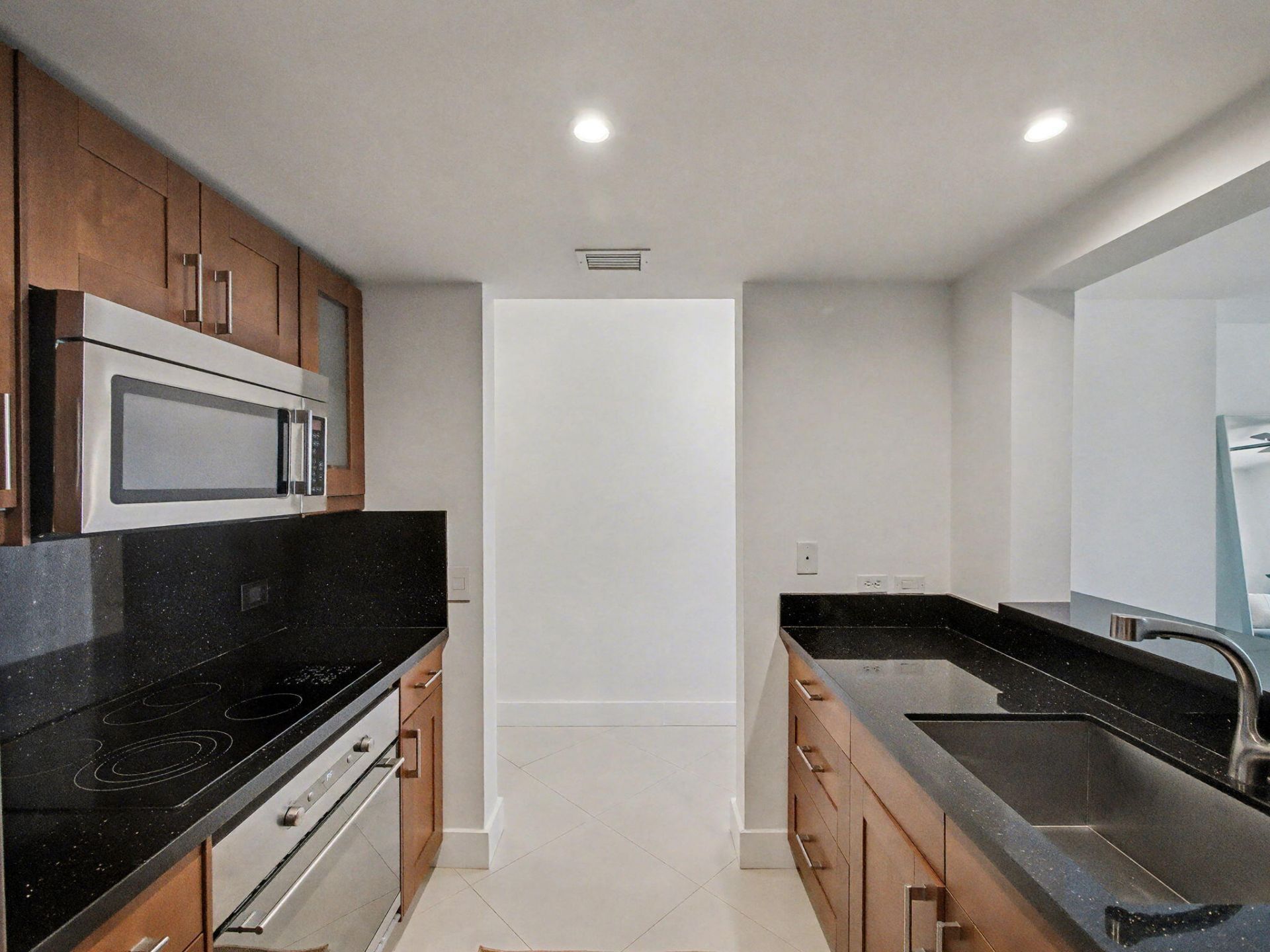 2600 SW 27th Avenue, Unit 603, Miami, FL 33133 Photo