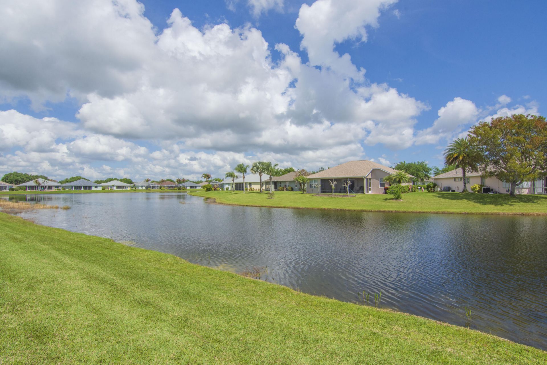 5370 E 1st Square Sw, Vero Beach, FL 32968 Photo
