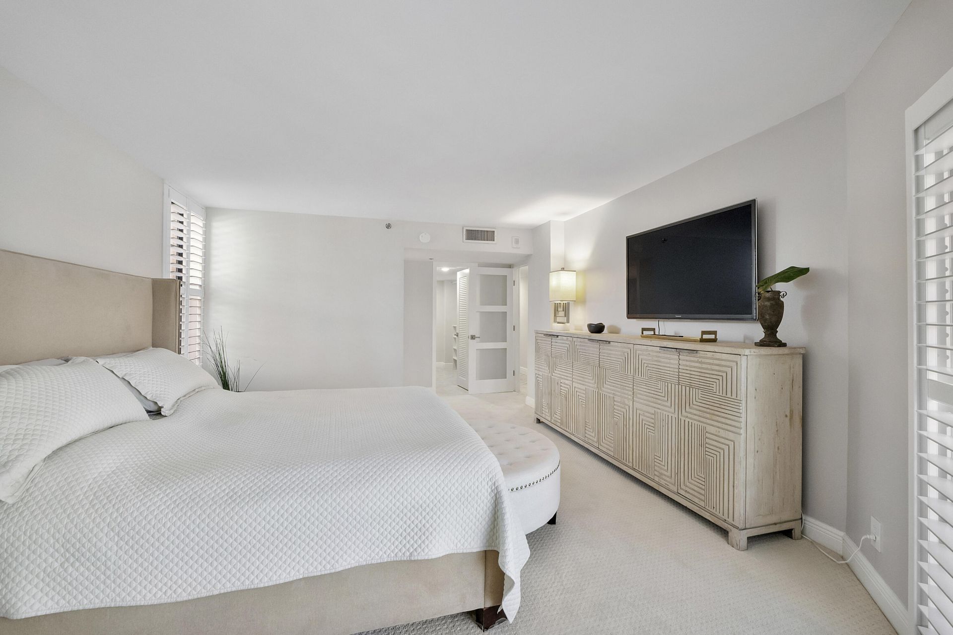 501 N Riverside Drive, Unit 203, Pompano Beach, FL 33062 Photo