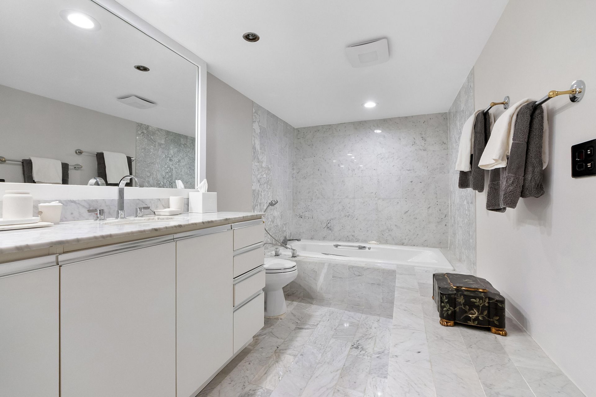 501 N Riverside Drive, Unit 203, Pompano Beach, FL 33062 Photo