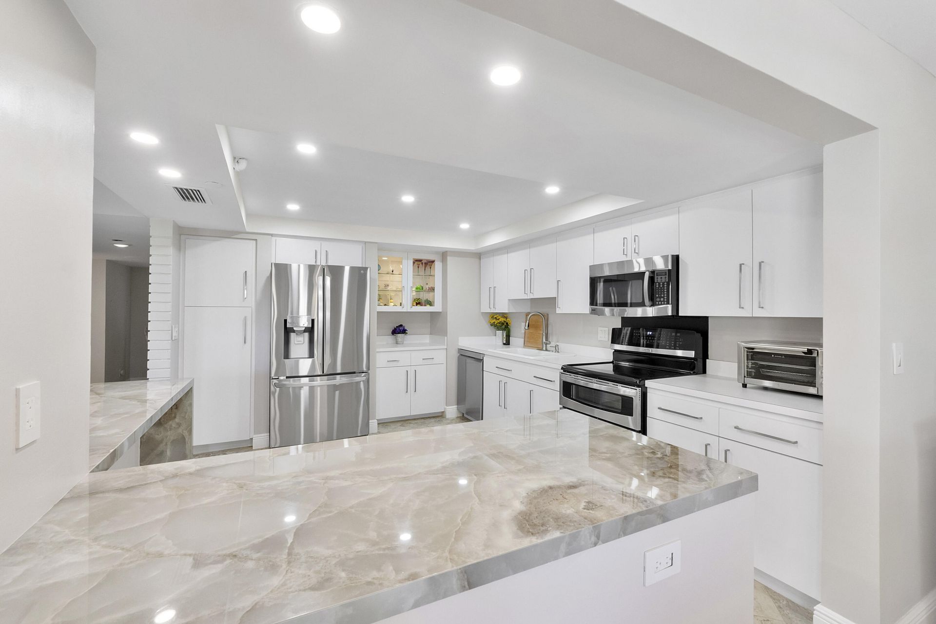 501 N Riverside Drive, Unit 203, Pompano Beach, FL 33062 Photo