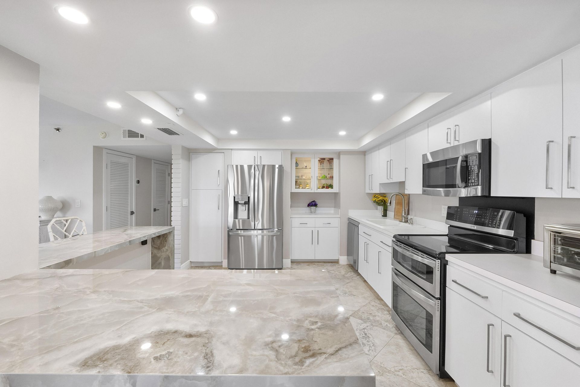 501 N Riverside Drive, Unit 203, Pompano Beach, FL 33062 Photo