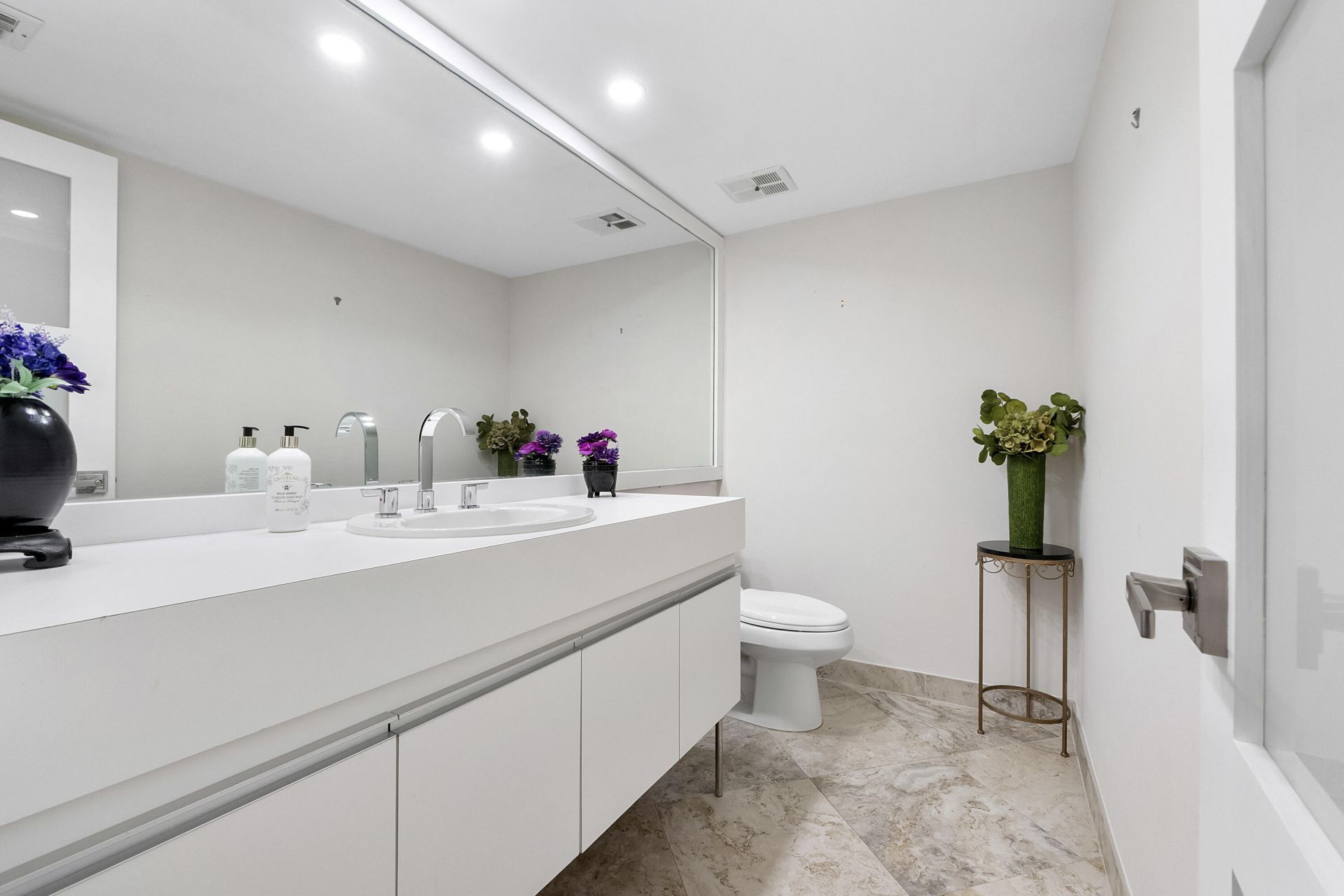 501 N Riverside Drive, Unit 203, Pompano Beach, FL 33062 Photo