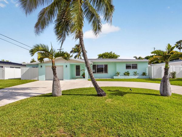 571 SE 14th Street, Pompano Beach, FL 33060