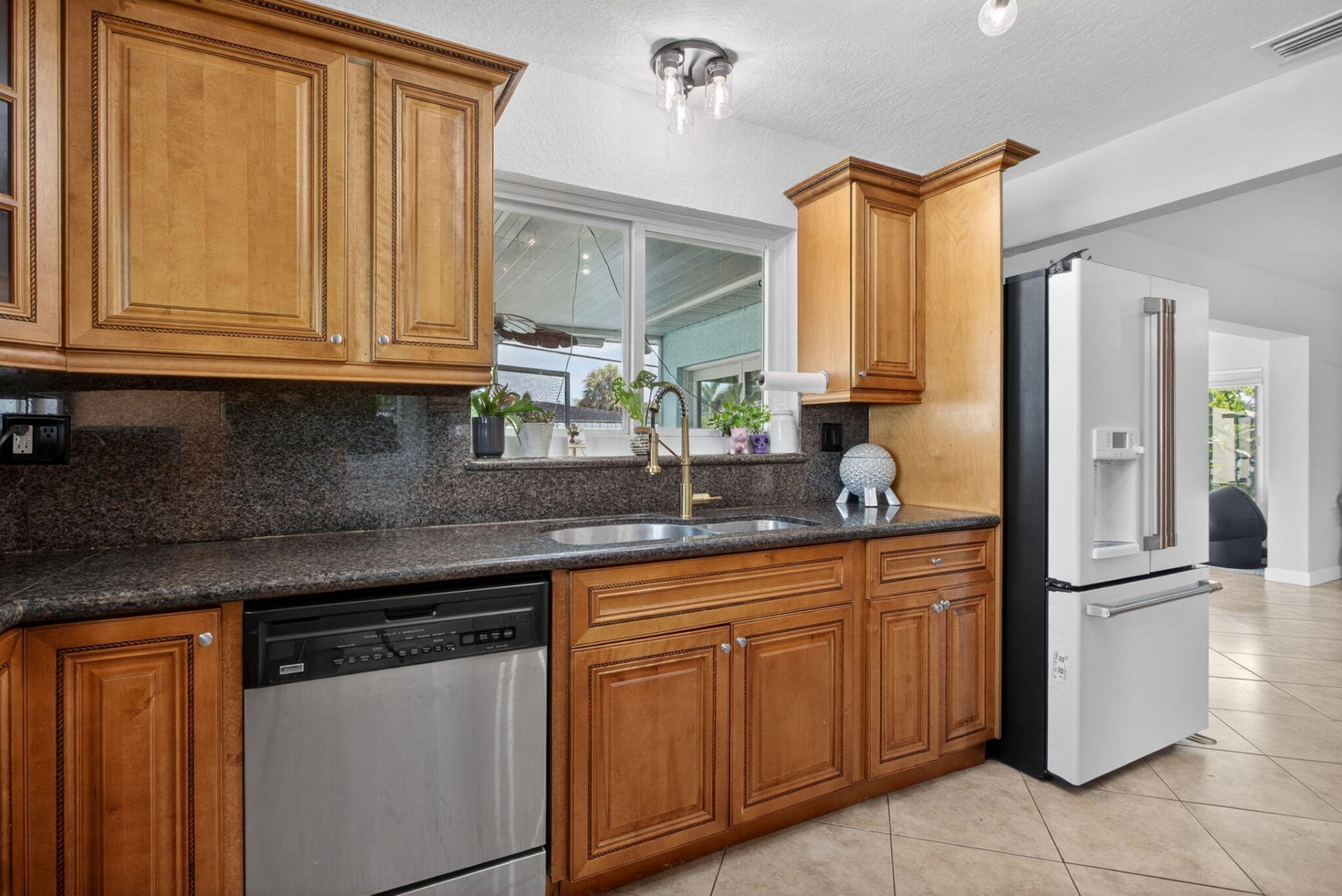 571 SE 14th Street, Pompano Beach, FL 33060 Photo
