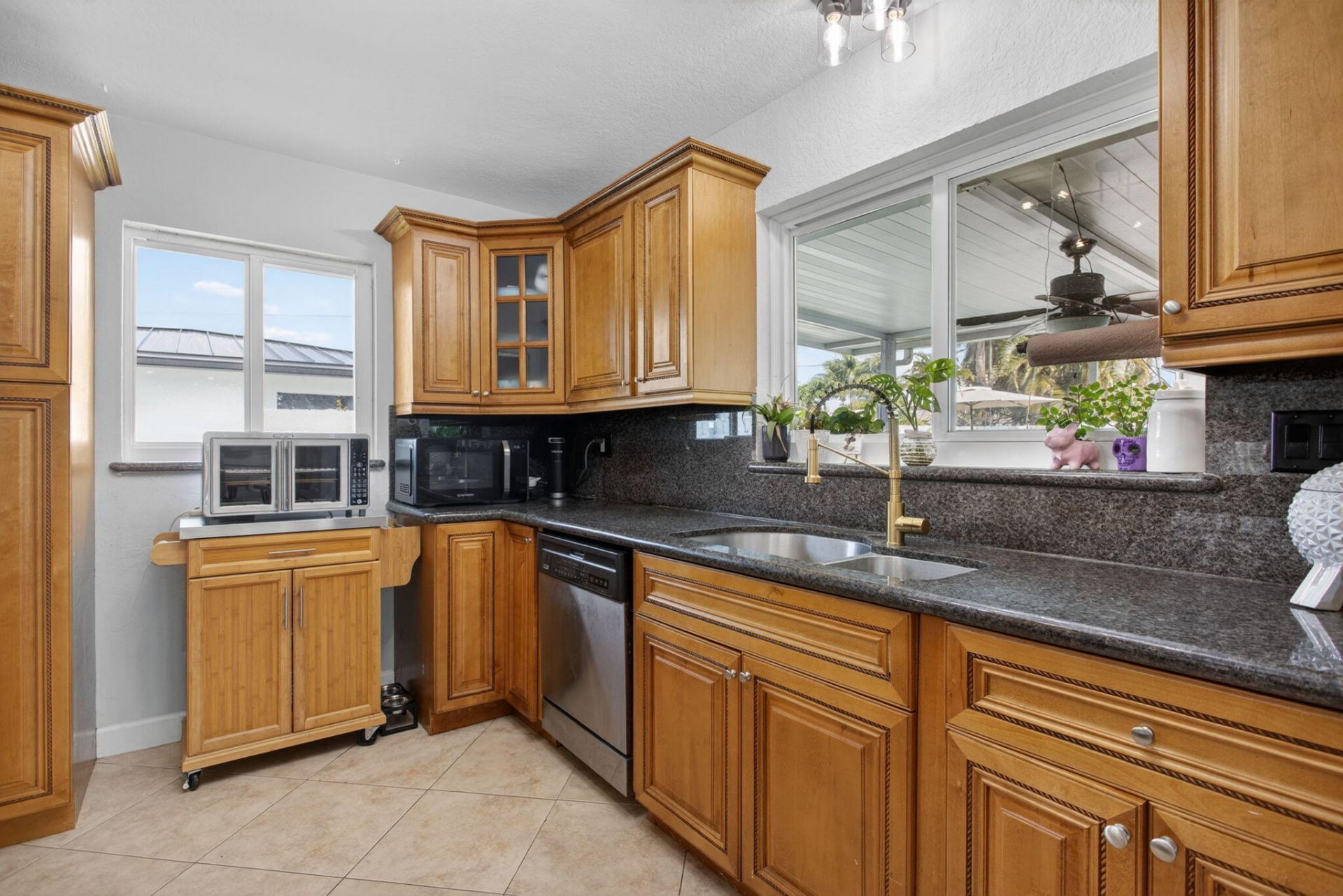 571 SE 14th Street, Pompano Beach, FL 33060 Photo