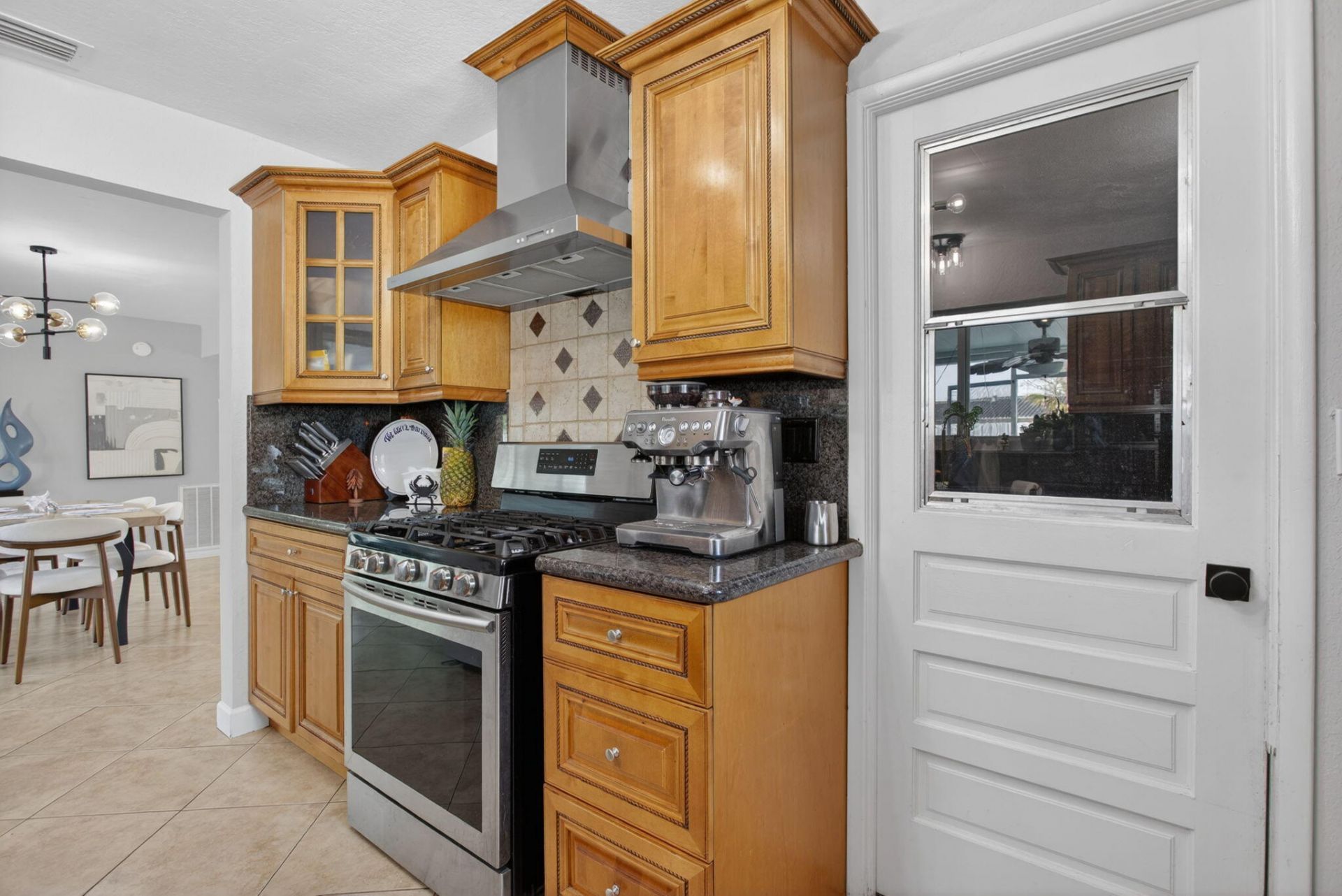571 SE 14th Street, Pompano Beach, FL 33060 Photo