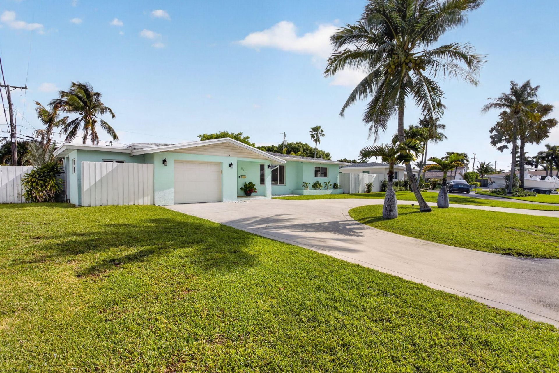 571 SE 14th Street, Pompano Beach, FL 33060 Photo