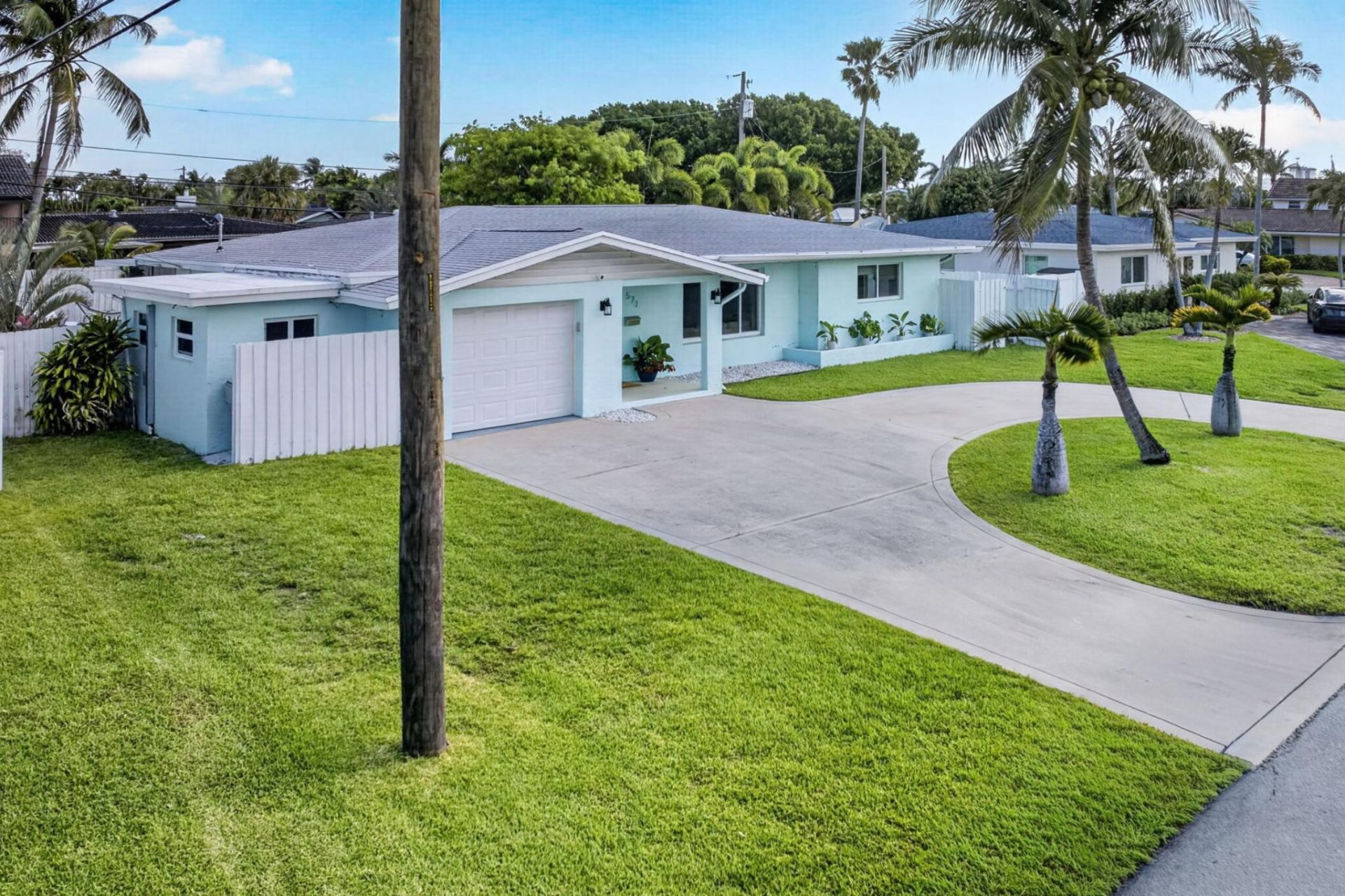 571 SE 14th Street, Pompano Beach, FL 33060 Photo