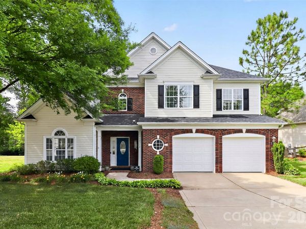 10713 Huntington Meadow Lane, Charlotte, NC 28273
