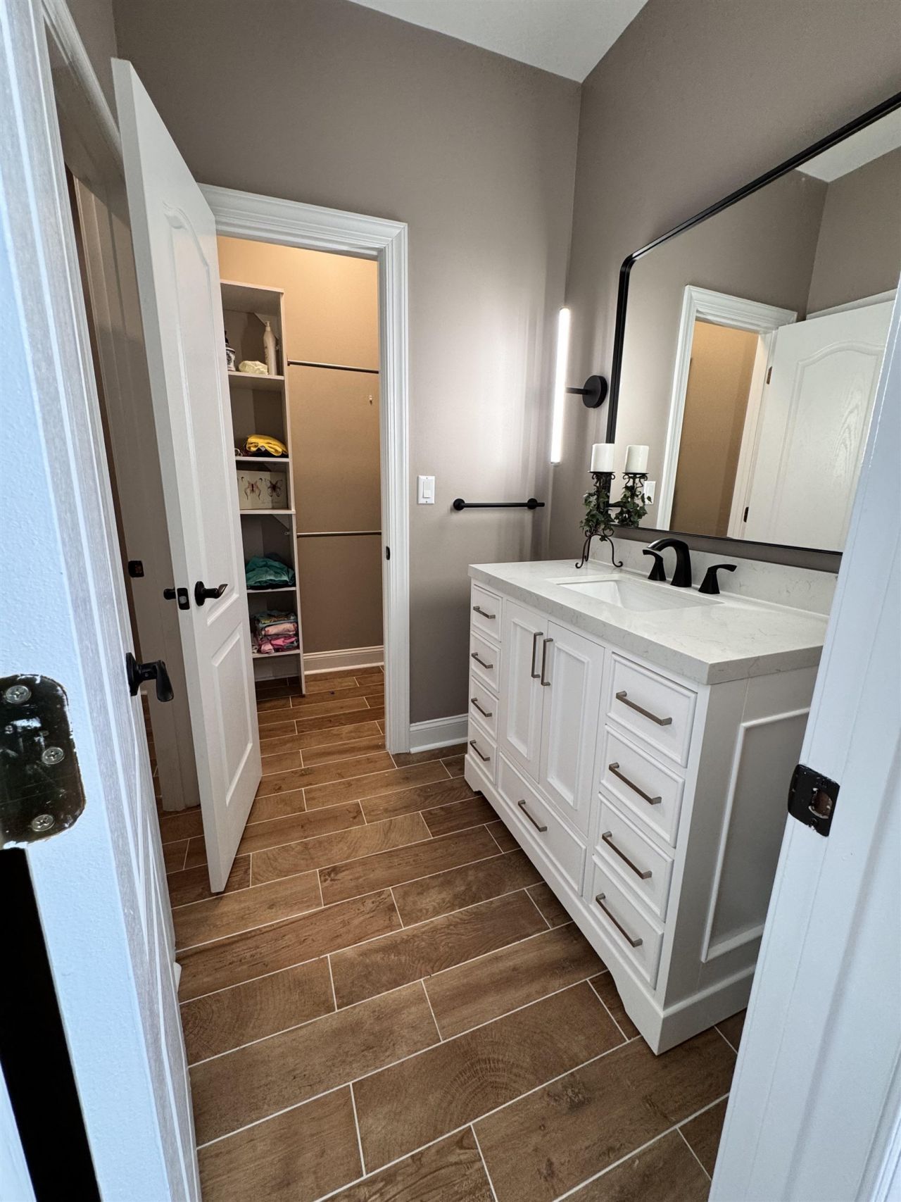 3771 Waterford Dr.  Photo 18