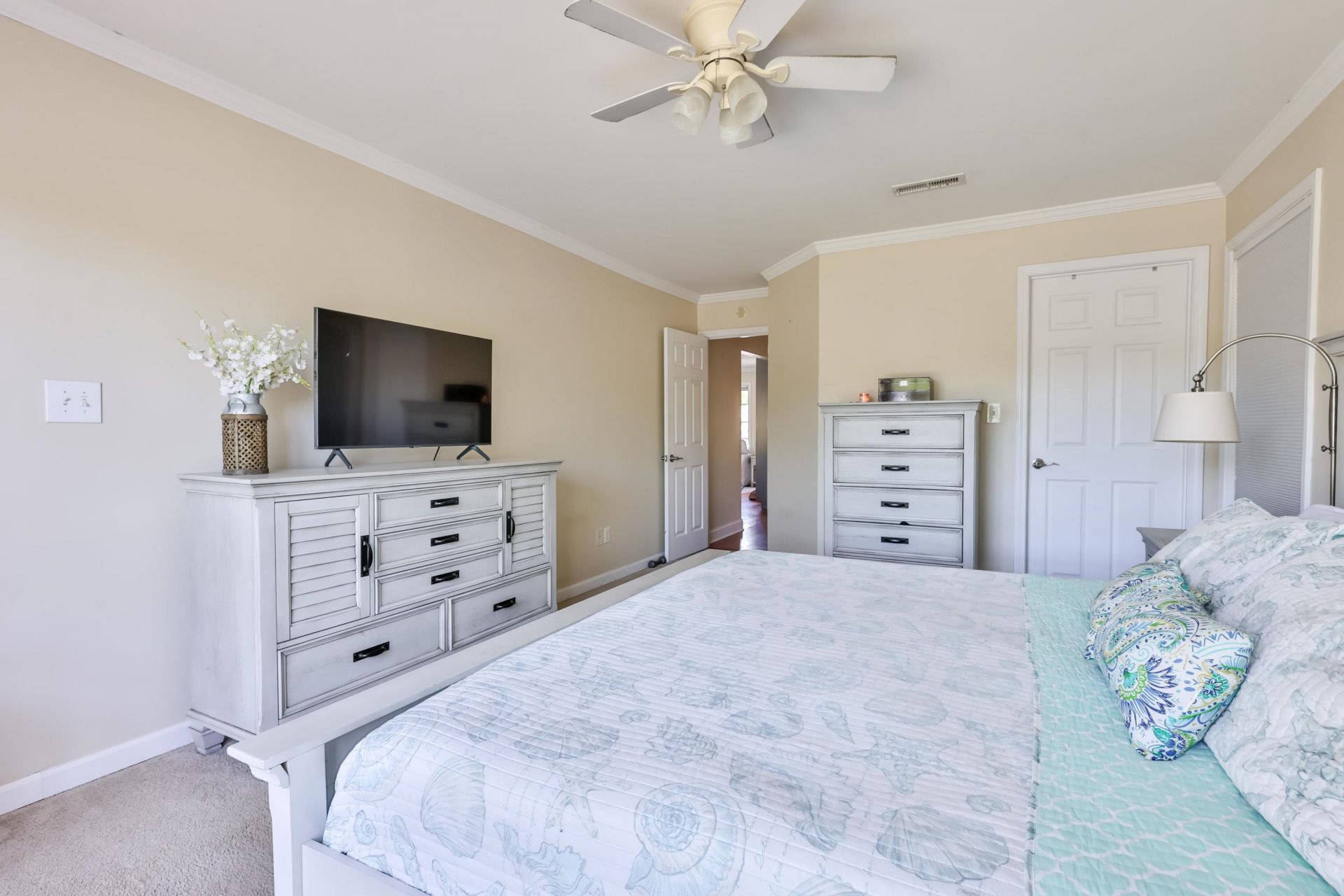 5884 Rosewood Dr. Photo 17