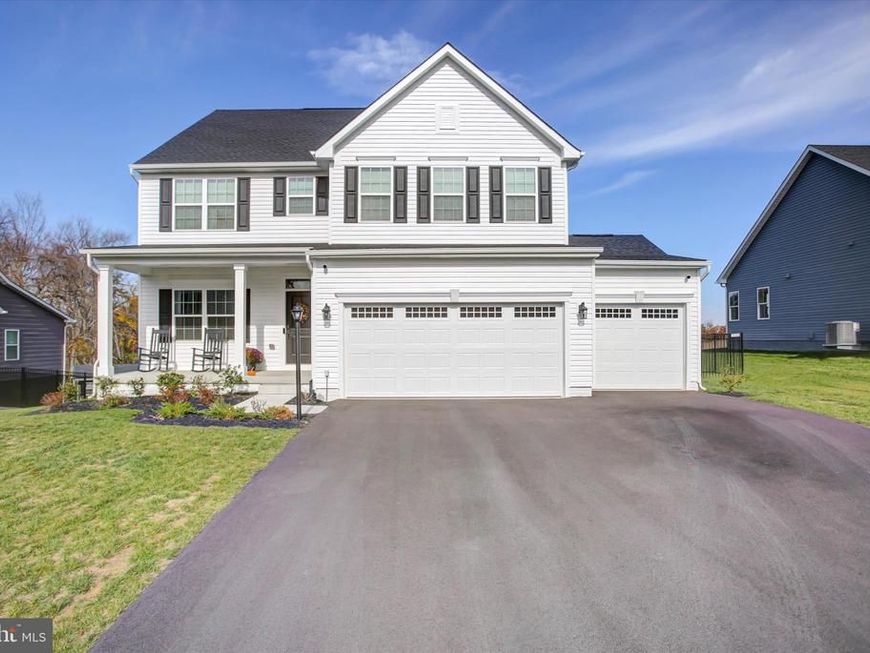 1585 Shannon Drive S , Greencastle, PA 17225 Main Photo